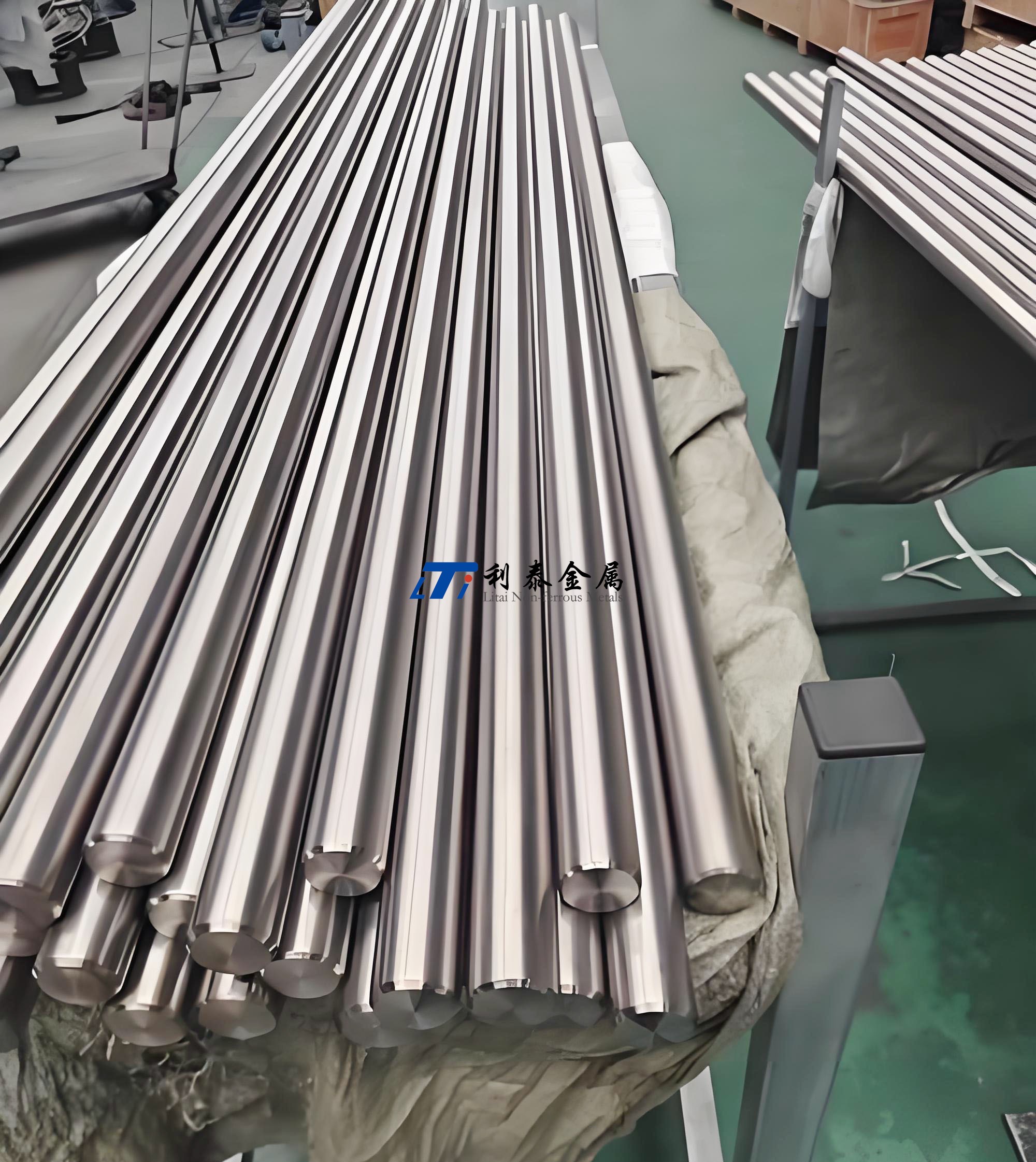 高端戰(zhàn)略材料用Ti7333鈦合金棒